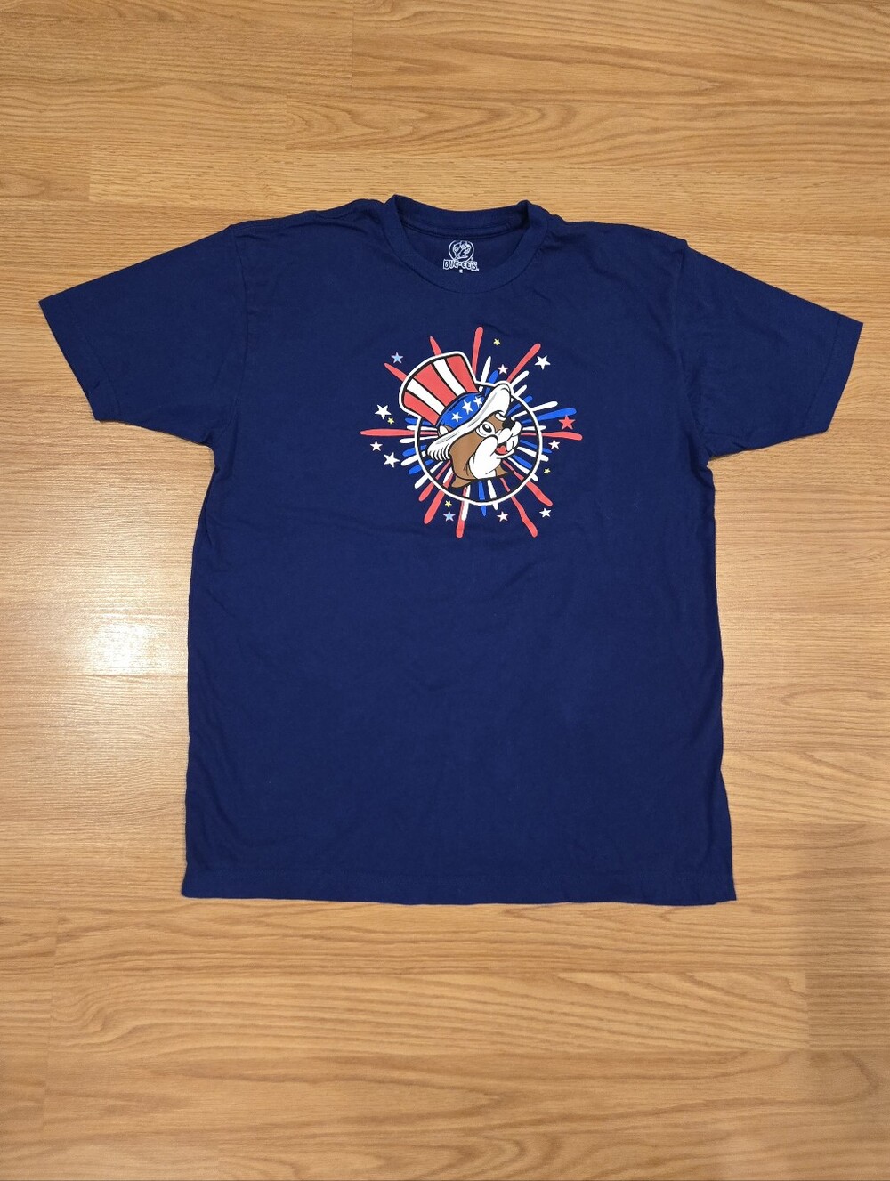 Buc-ee's Patriotic T-shirt 🎆 🦫
